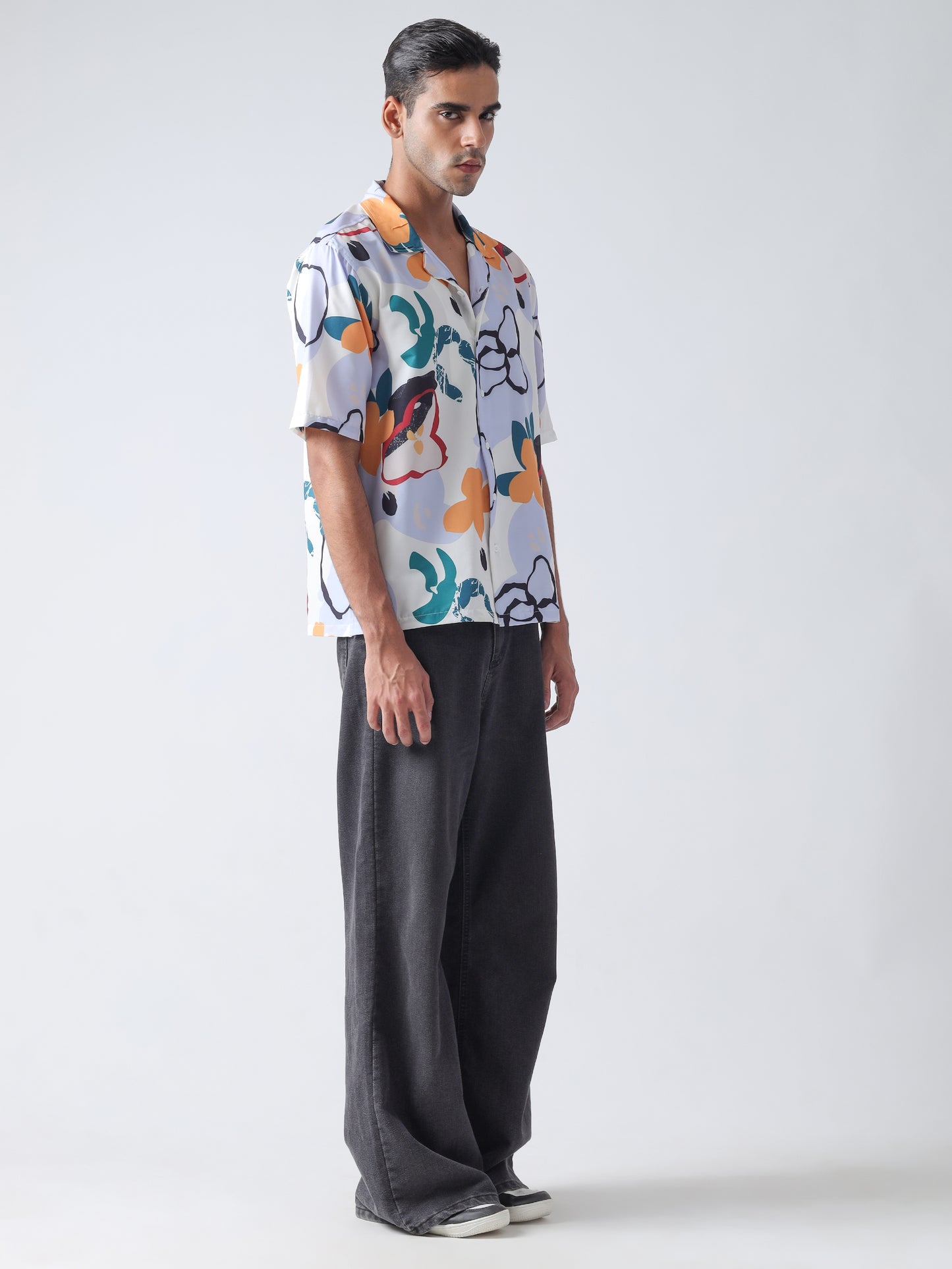 Multi Printed Casual Shirt ,Has A Cuban Collar, Button Placket, Short Regular Sleeves, Straight Hem