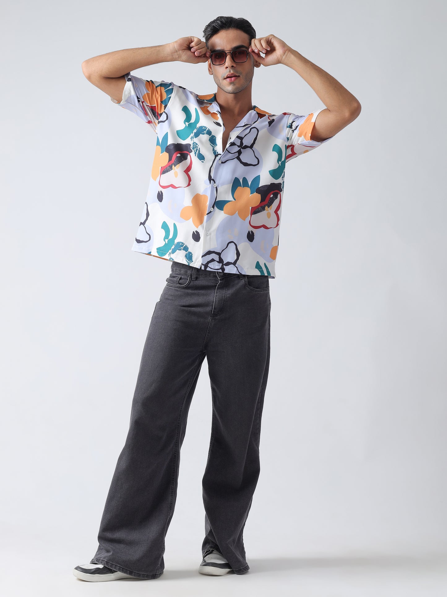 Multi Printed Casual Shirt ,Has A Cuban Collar, Button Placket, Short Regular Sleeves, Straight Hem