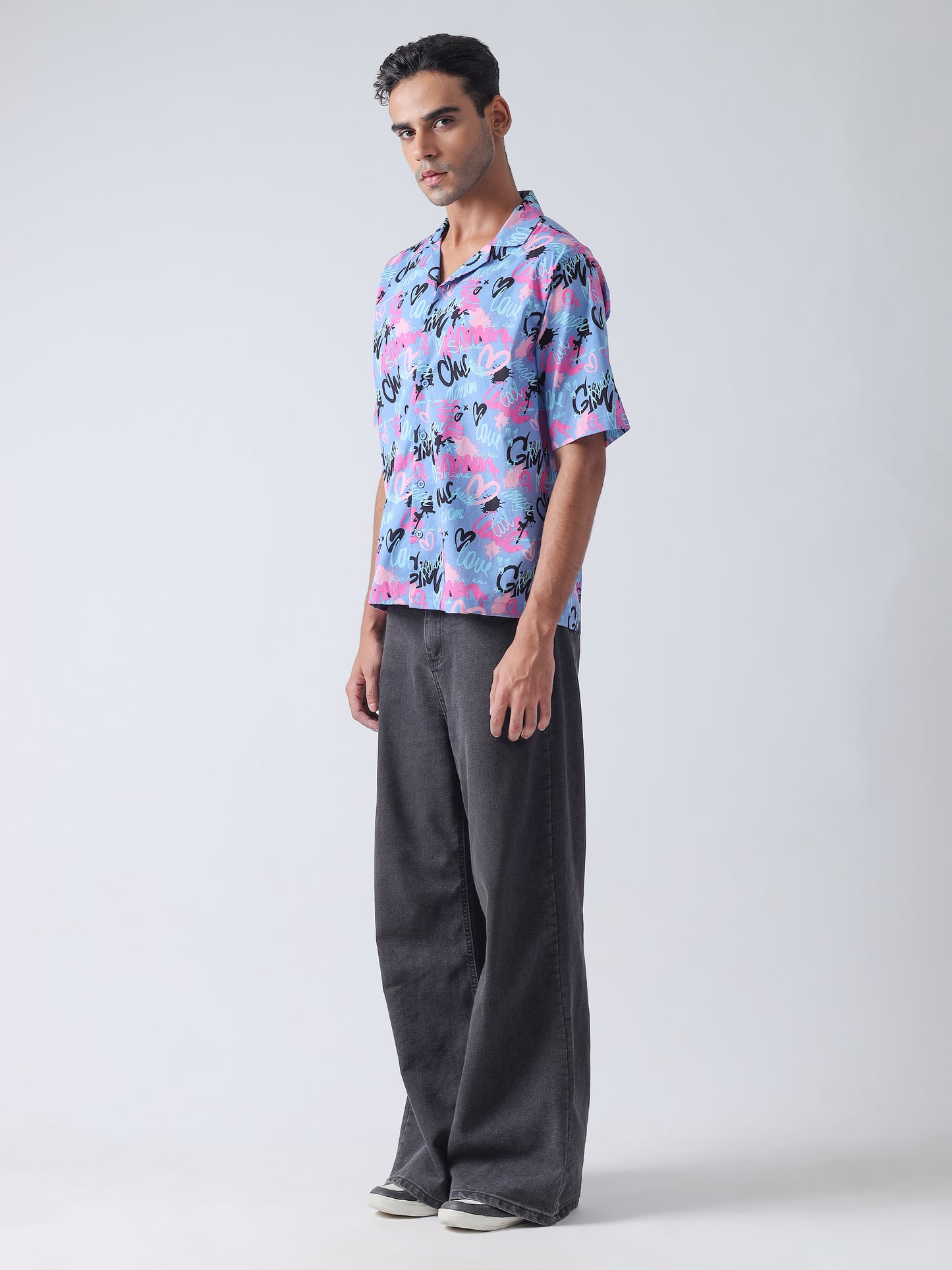 Purple printed plain weave Casual shirt ,has a cuban collar, button placket, short regular sleeves, straight hem