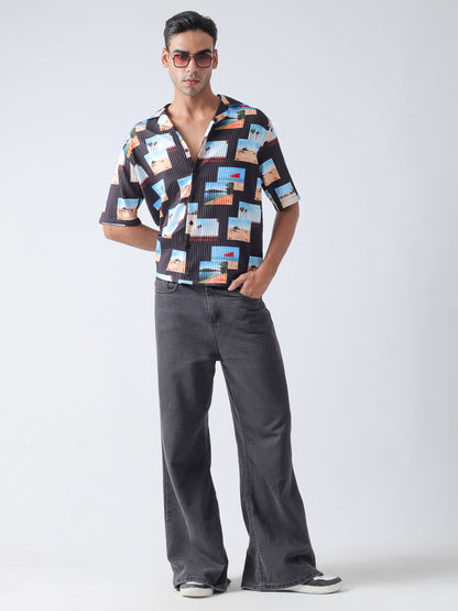 Black Turkey Pleated With Printed Casual Shirt, Has A Cuban Collar, Button Placket, Short Regular Sleeves, Straight Hem