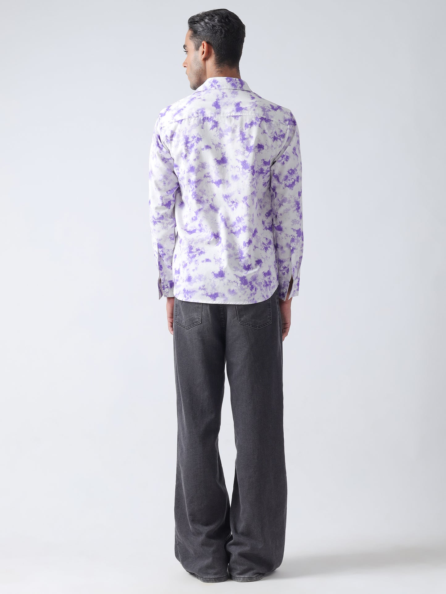 Purple printed twill weave casual shirt ,has a spread collar, button placket, long regular sleeves, curved hem