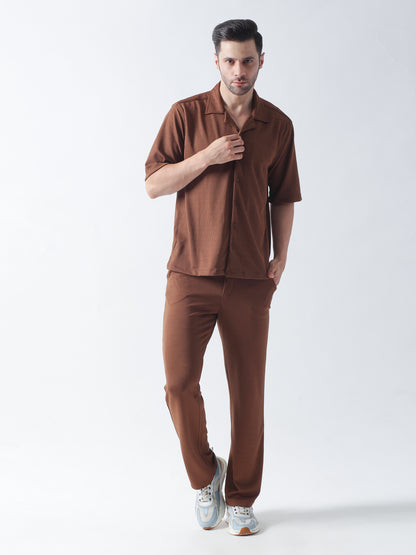 Chocolate Stripe Casual Shirt, Has A Cuban Collar, Button Placket, Short Regular Sleeves, Straight Hem