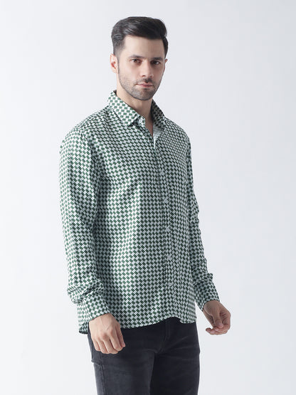 Green printed twill weave casual shirt ,has a spread collar, button placket, long regular sleeves, curved hem