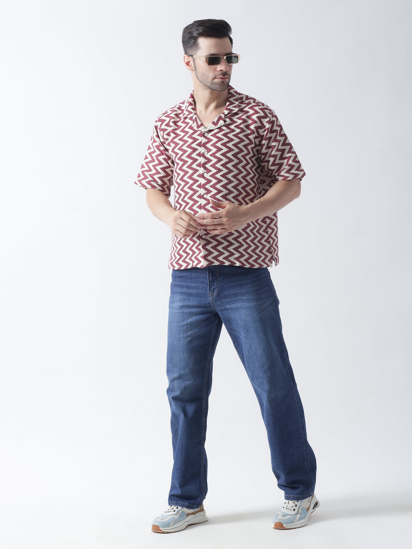 Multi Printed Casual Shirt, Has A Cuban Collar, Button Placket, Short Regular Sleeves, Straight Hem