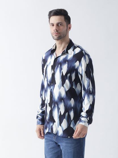 Navy printed plain weave casual shirt ,has a spread collar, button placket, long regular sleeves, curved hem