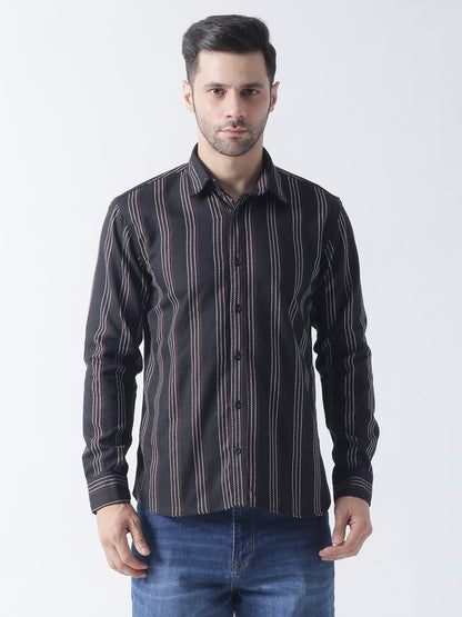 Black stripe Jaquard casual shirt ,has a spread collar, button placket, long regular sleeves, curved hem